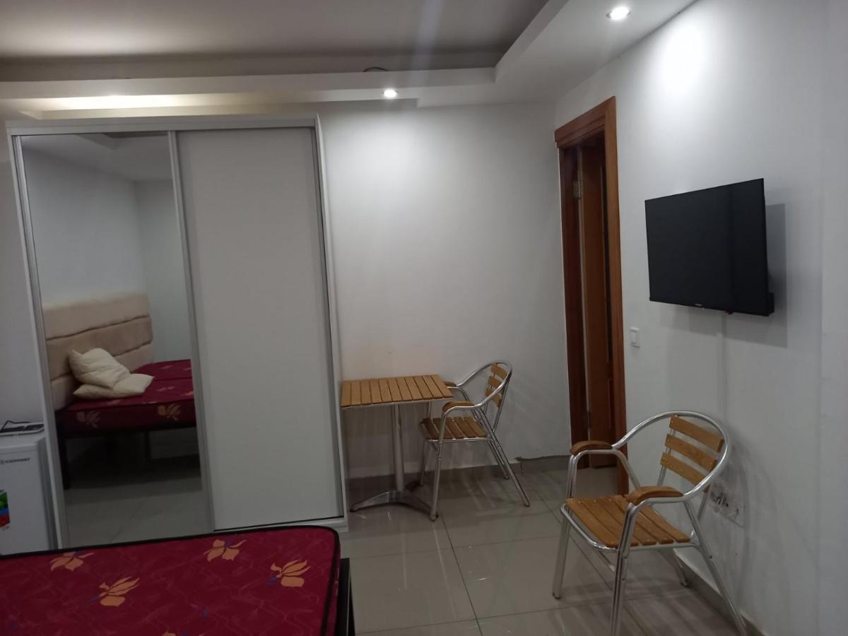 Pull Up Albergue Praia Exterior foto